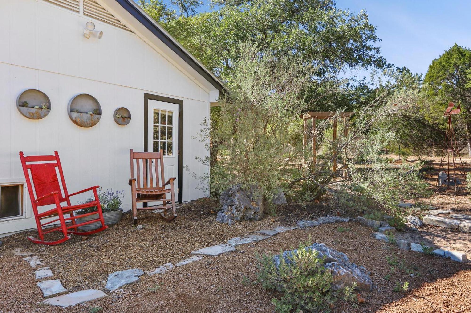 Red Donkey Cottage Уимберли Экстерьер фото